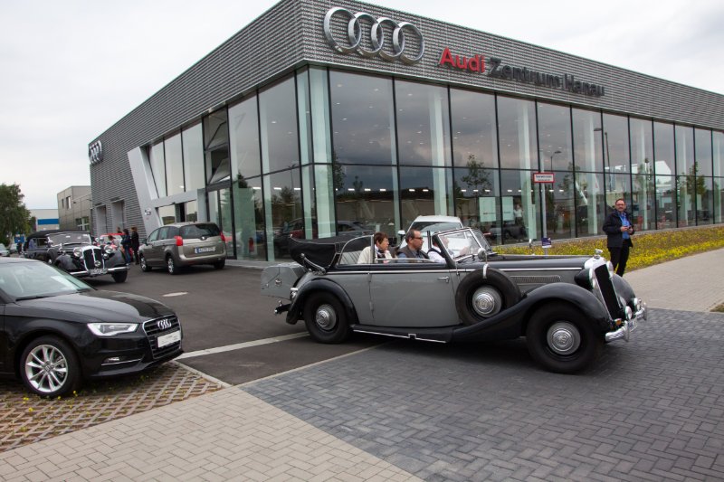 Horch Treffen Hanau 29.05.2015_046.jpg